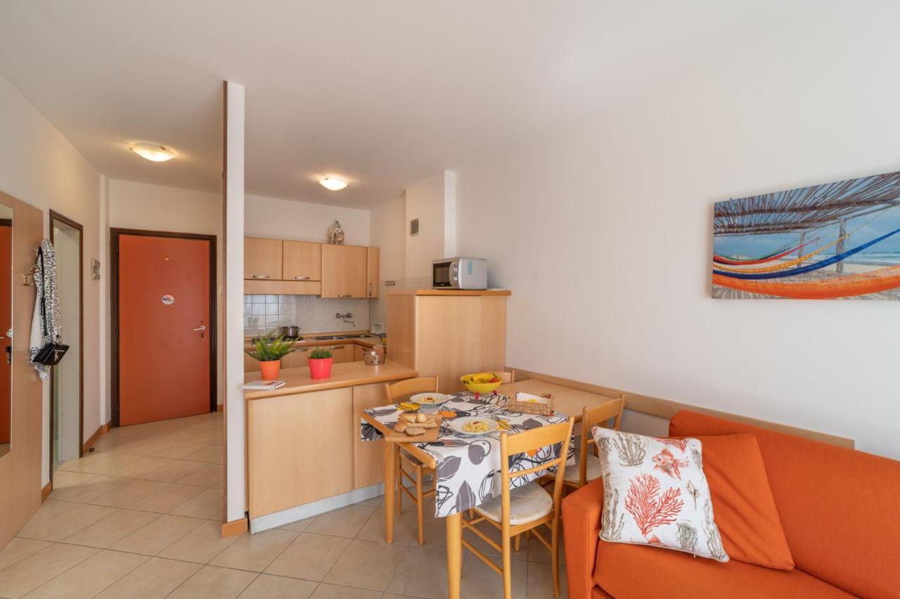 Residenza Puerto Do Sol Apartment Lignano Sabbiadoro Luaran gambar