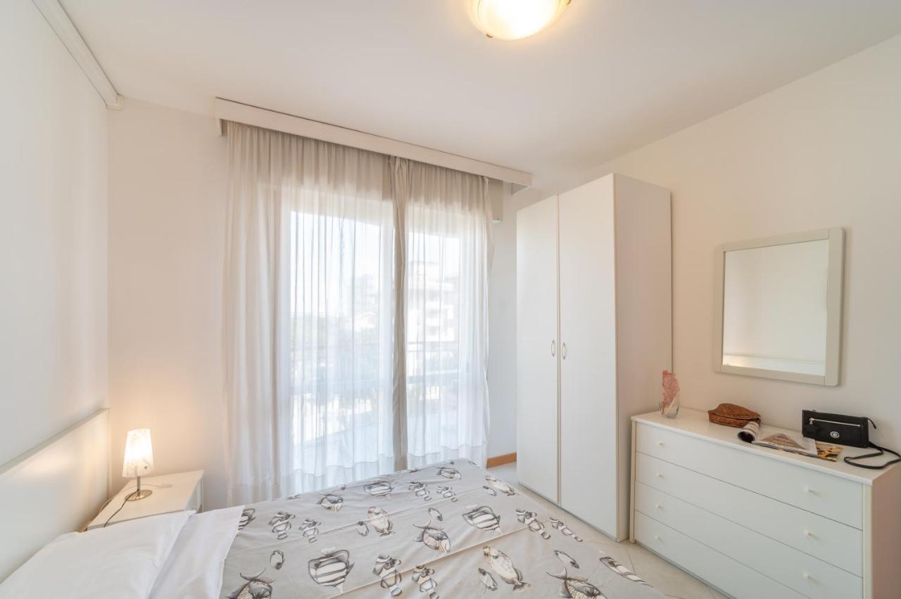 Residenza Puerto Do Sol Apartment Lignano Sabbiadoro Luaran gambar
