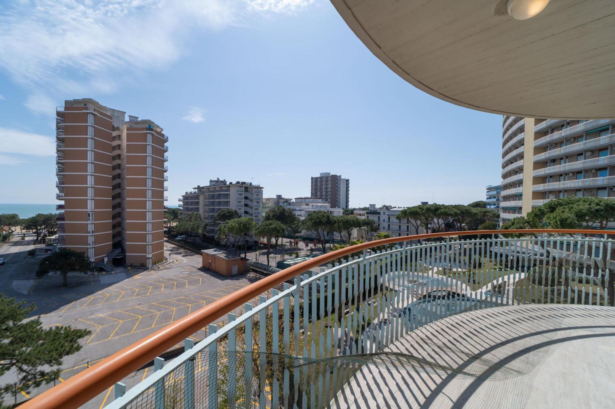 Residenza Puerto Do Sol Apartment Lignano Sabbiadoro Luaran gambar